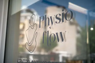 Ποιοι είμαστε